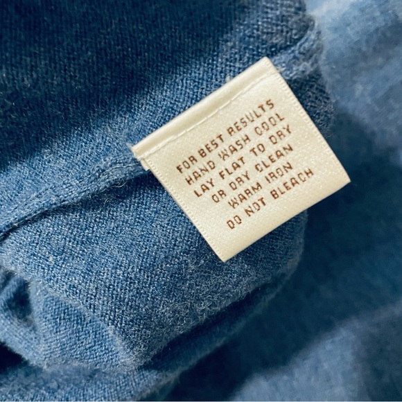 PETER MILLAR Men's Merino Wool Blend Quarter Zip Sweater in Blue Haze, size Med - Picture 5 of 7